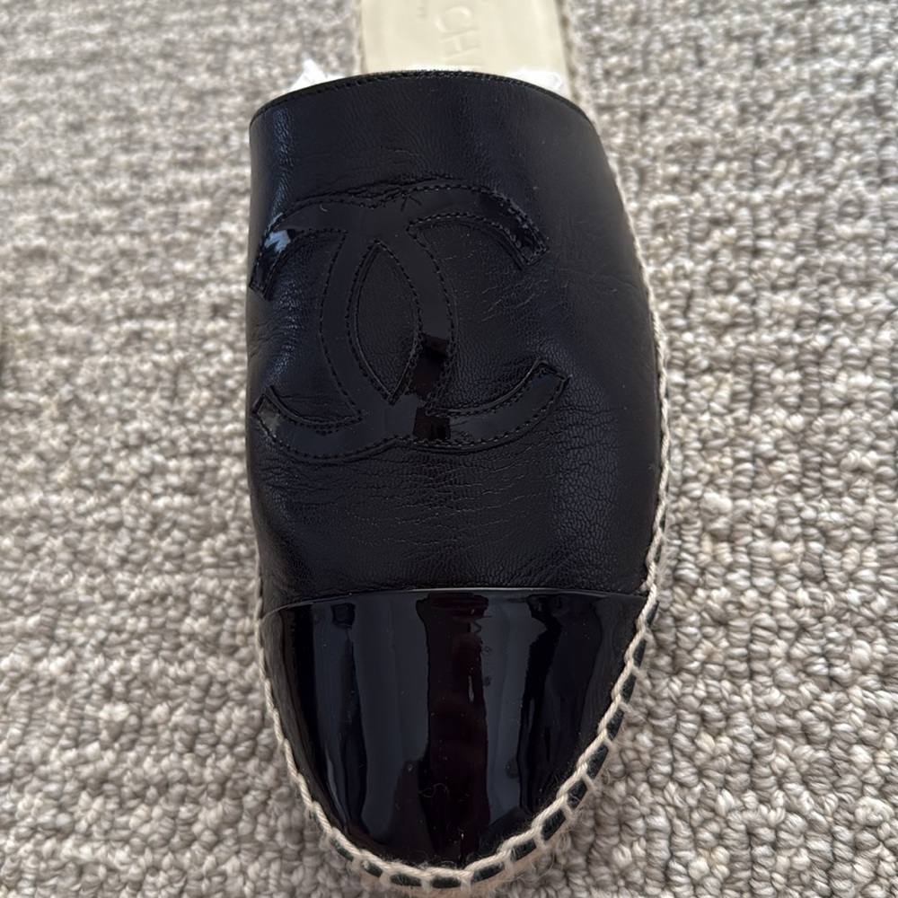 Chanel Black Espadrilles Mules Slides Lambskin Patent Leather Shoes 37 - Picture 4 of 10